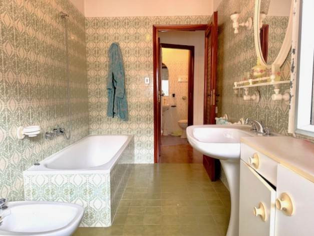 gallery gallery-image