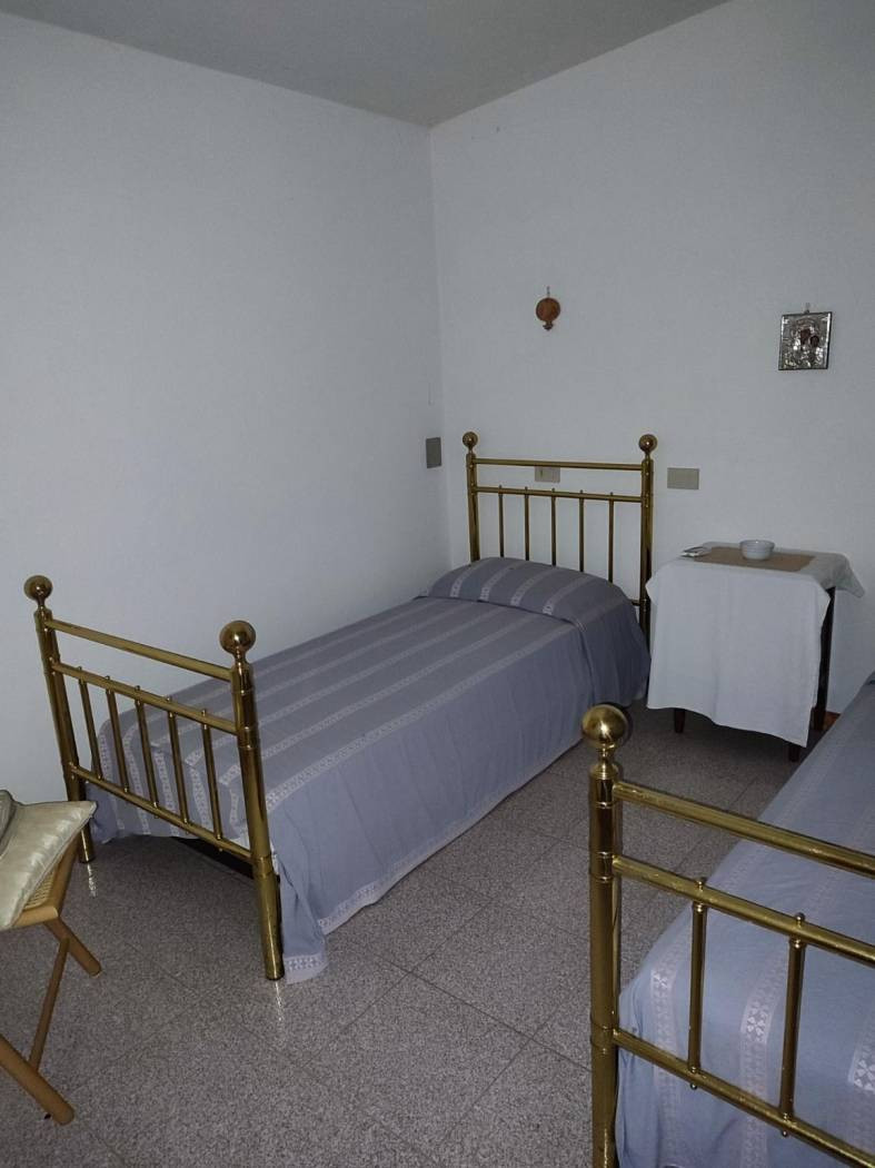 gallery gallery-image