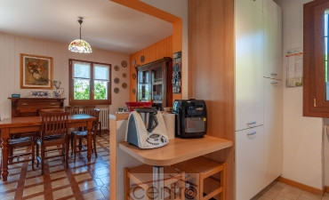 gallery gallery-image
