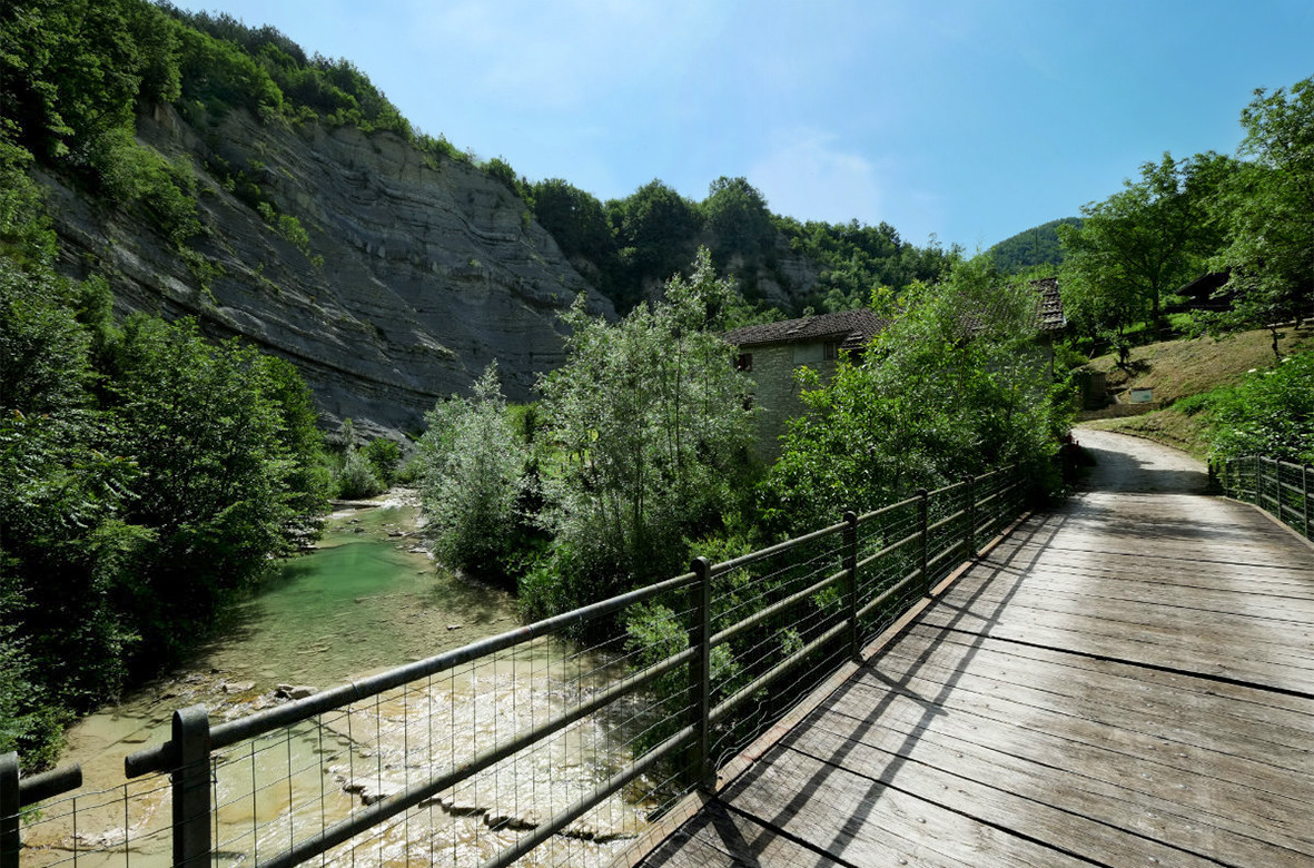 gallery gallery-image