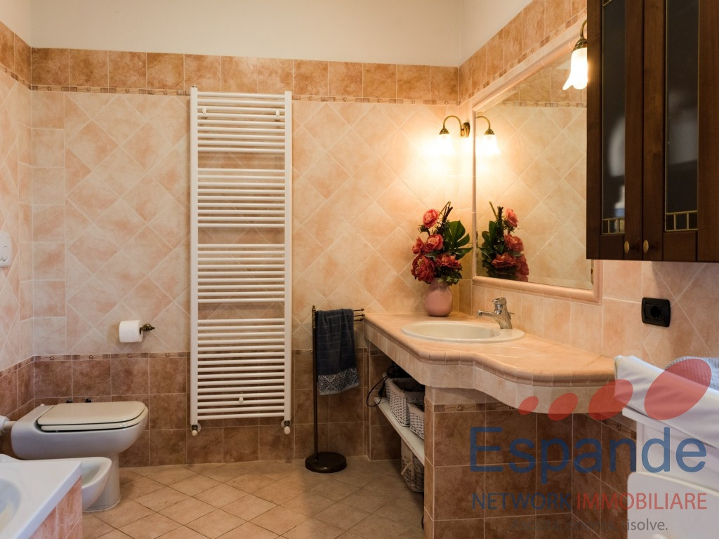 gallery gallery-image