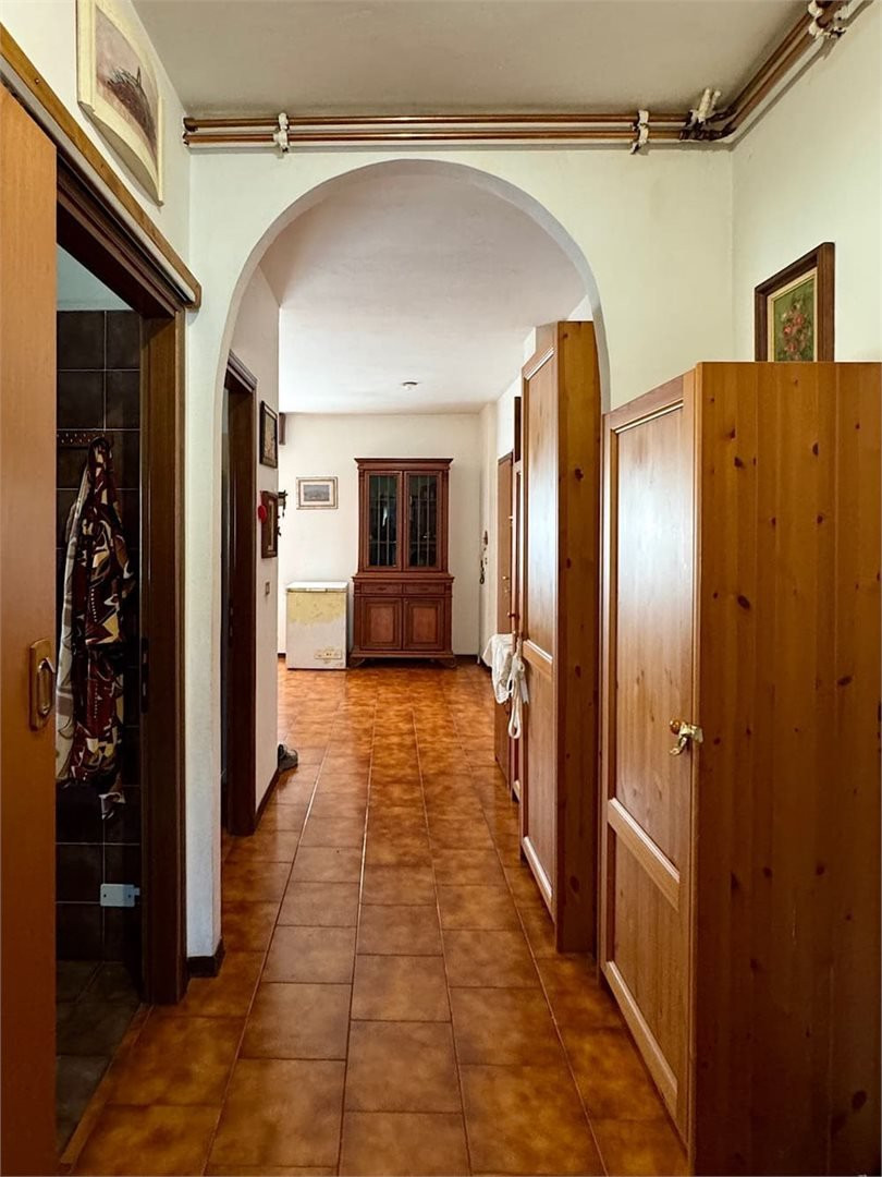 gallery gallery-image