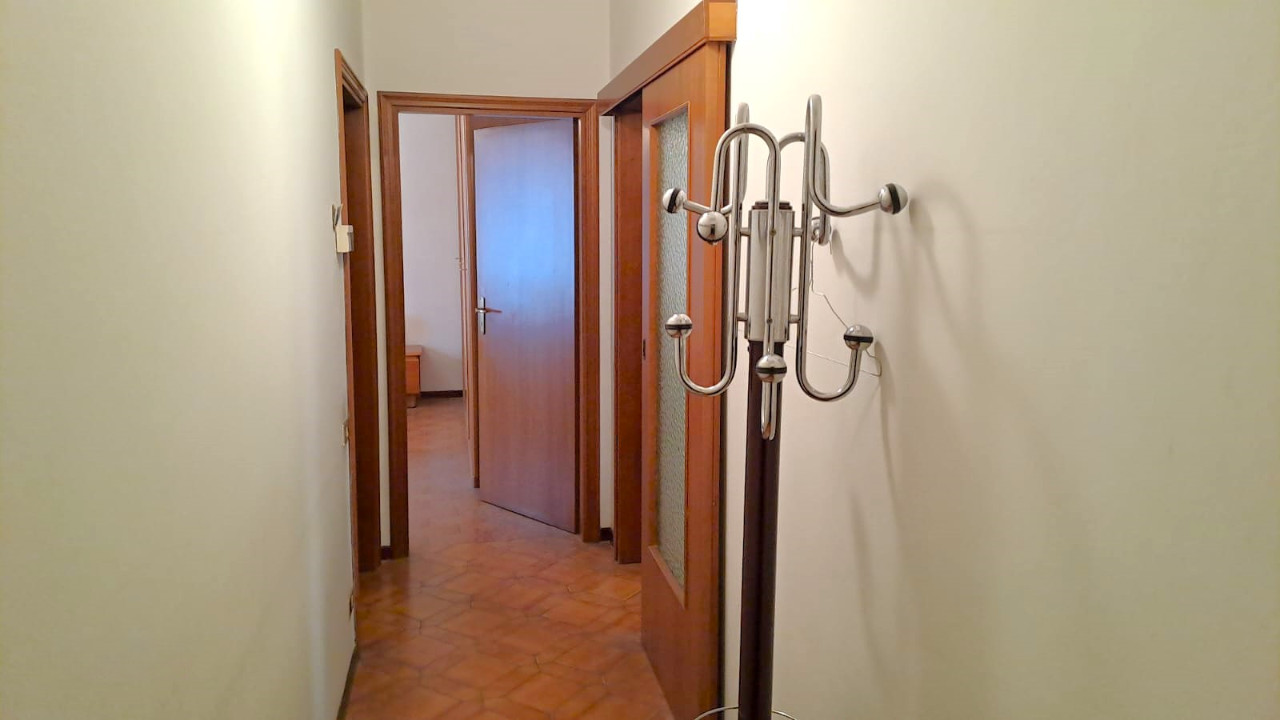 gallery gallery-image