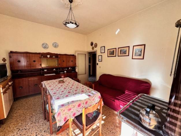 gallery gallery-image