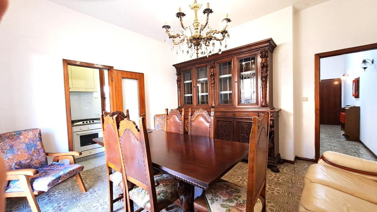gallery gallery-image