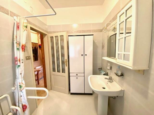 gallery gallery-image