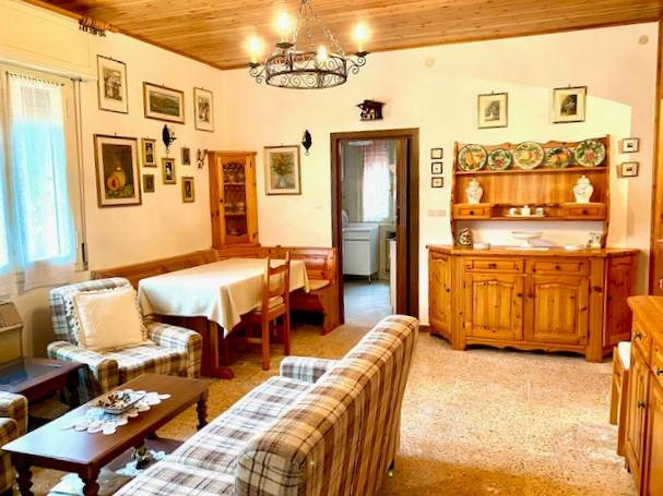 gallery gallery-image