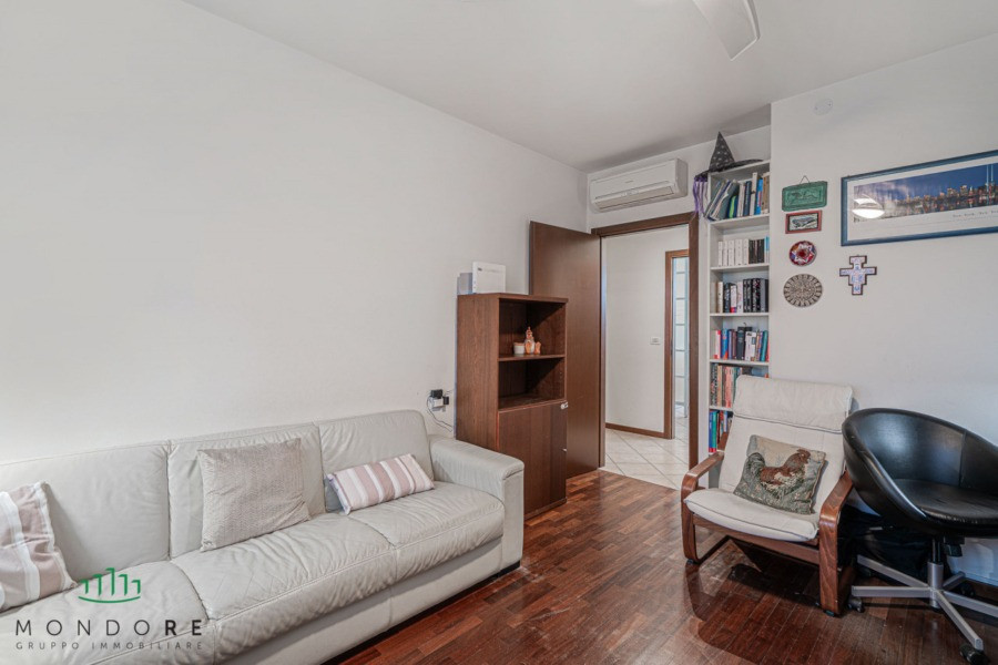 gallery gallery-image