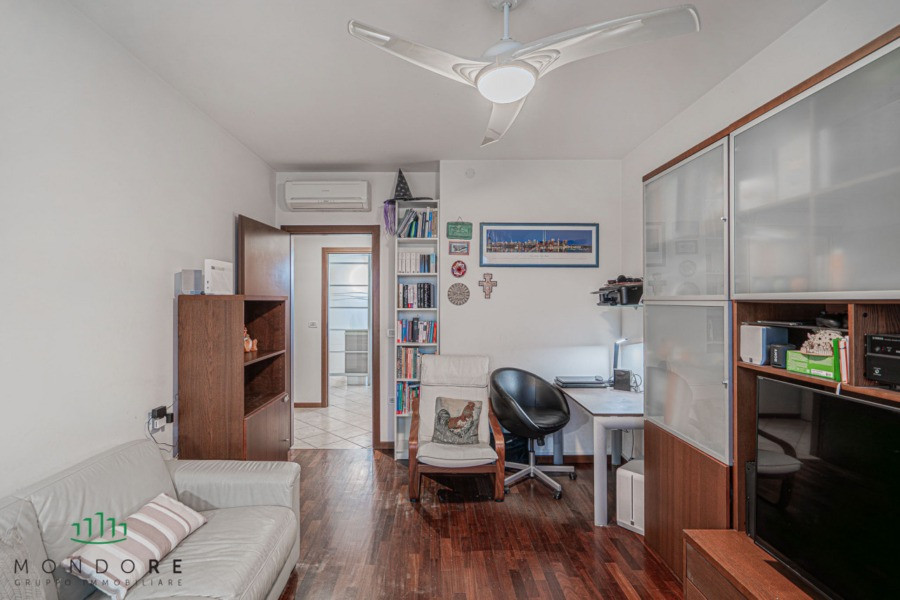 gallery gallery-image