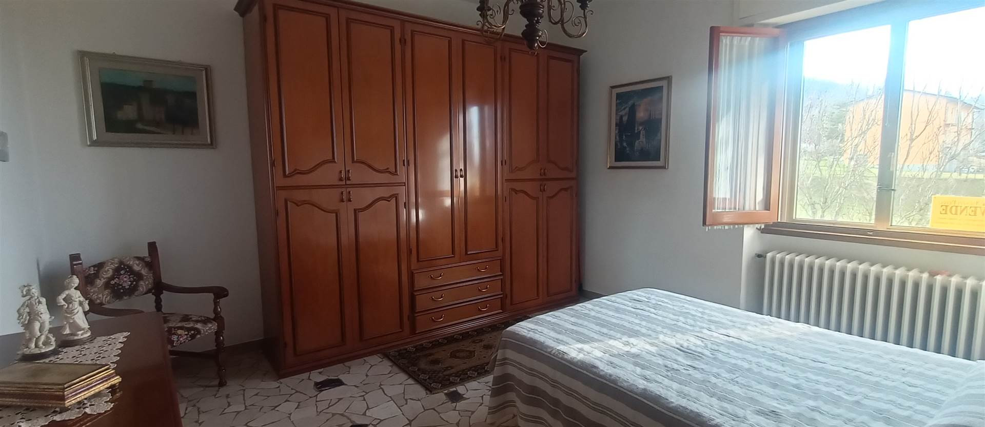 gallery gallery-image