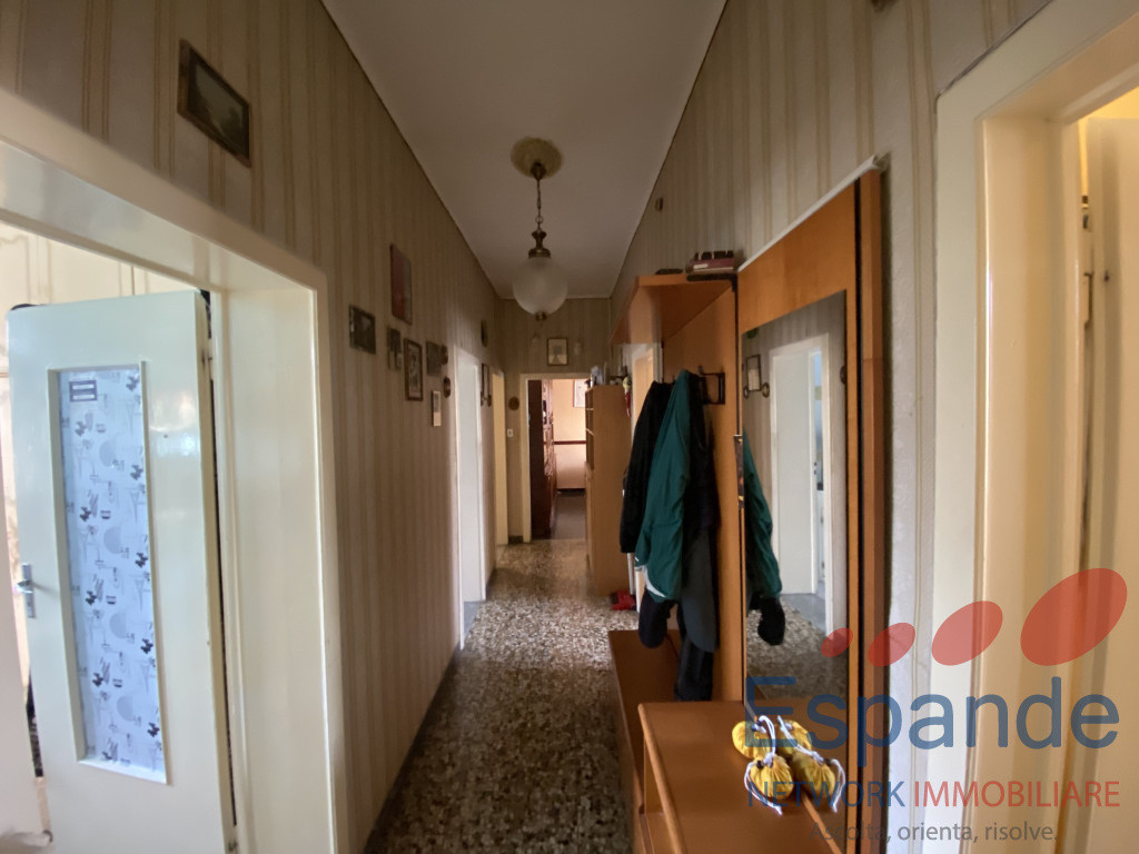 gallery gallery-image