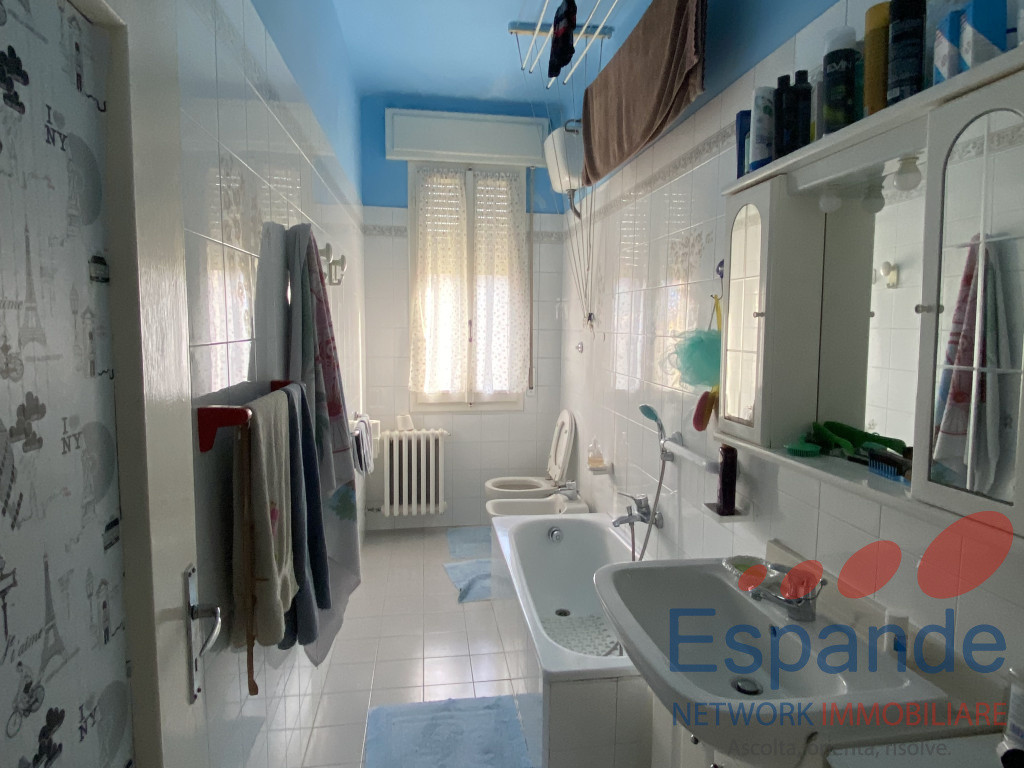 gallery gallery-image