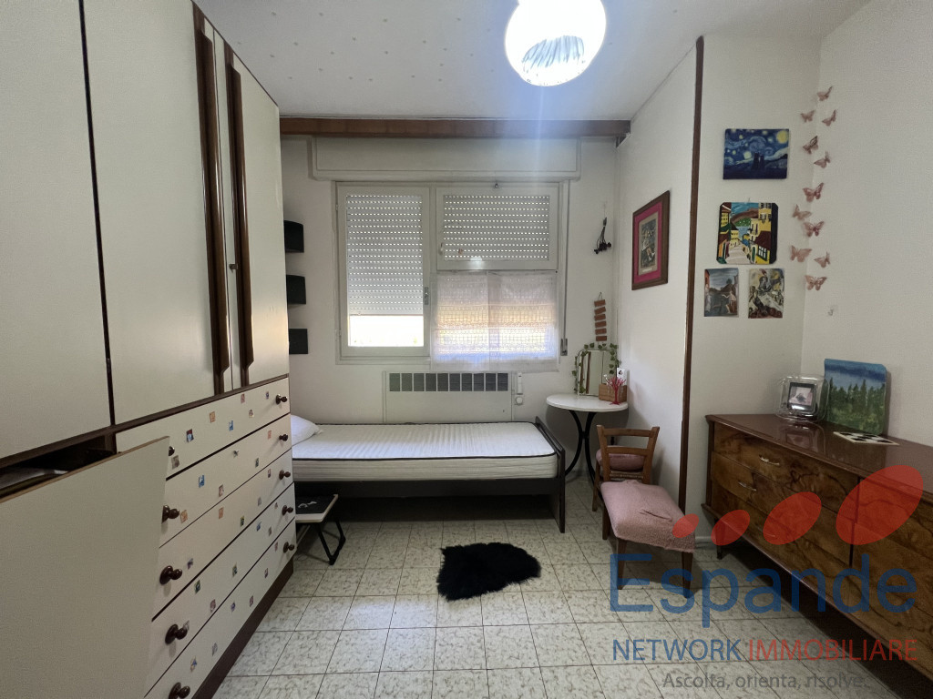 gallery gallery-image