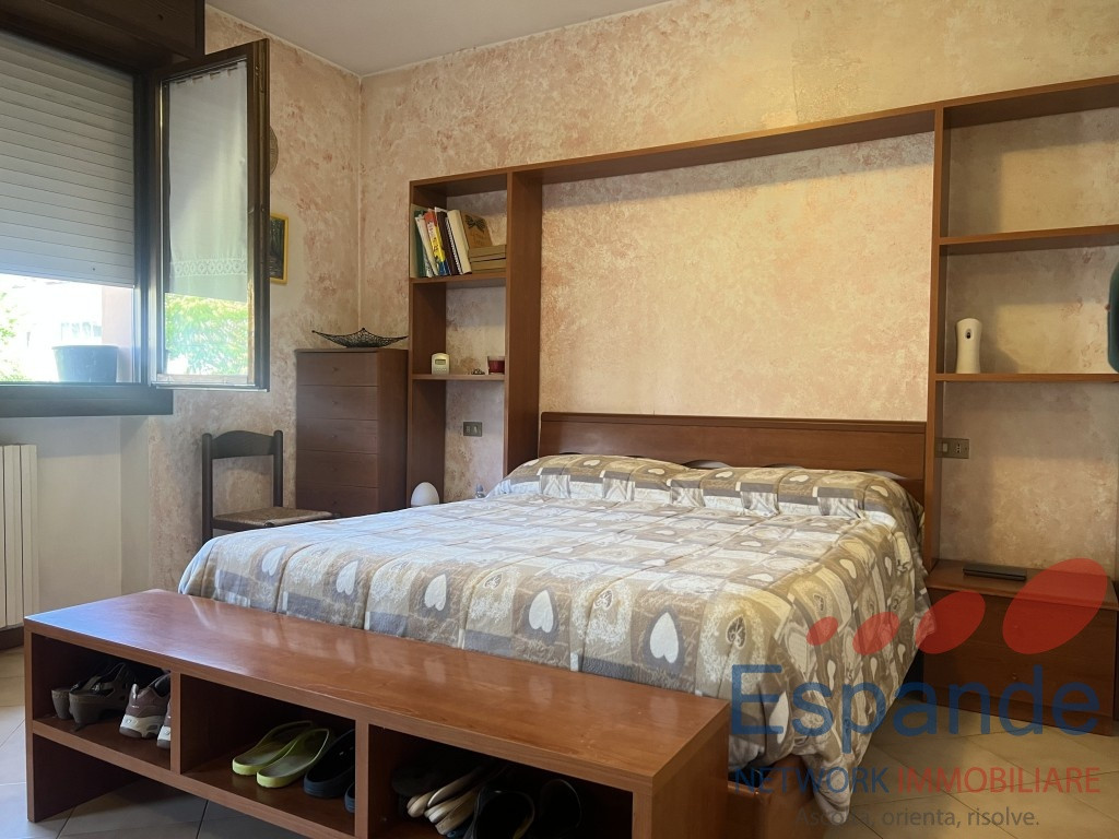 gallery gallery-image