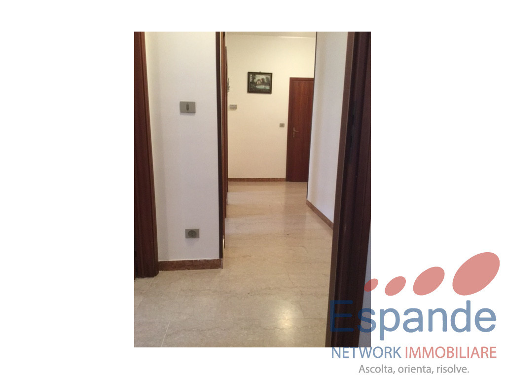 gallery gallery-image