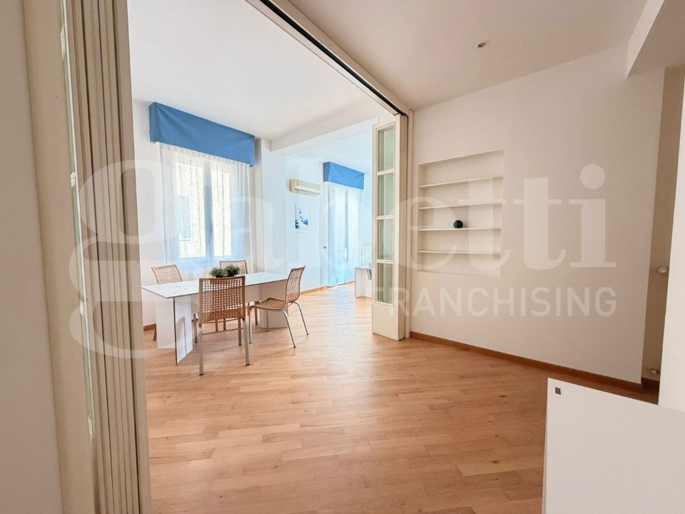 gallery gallery-image
