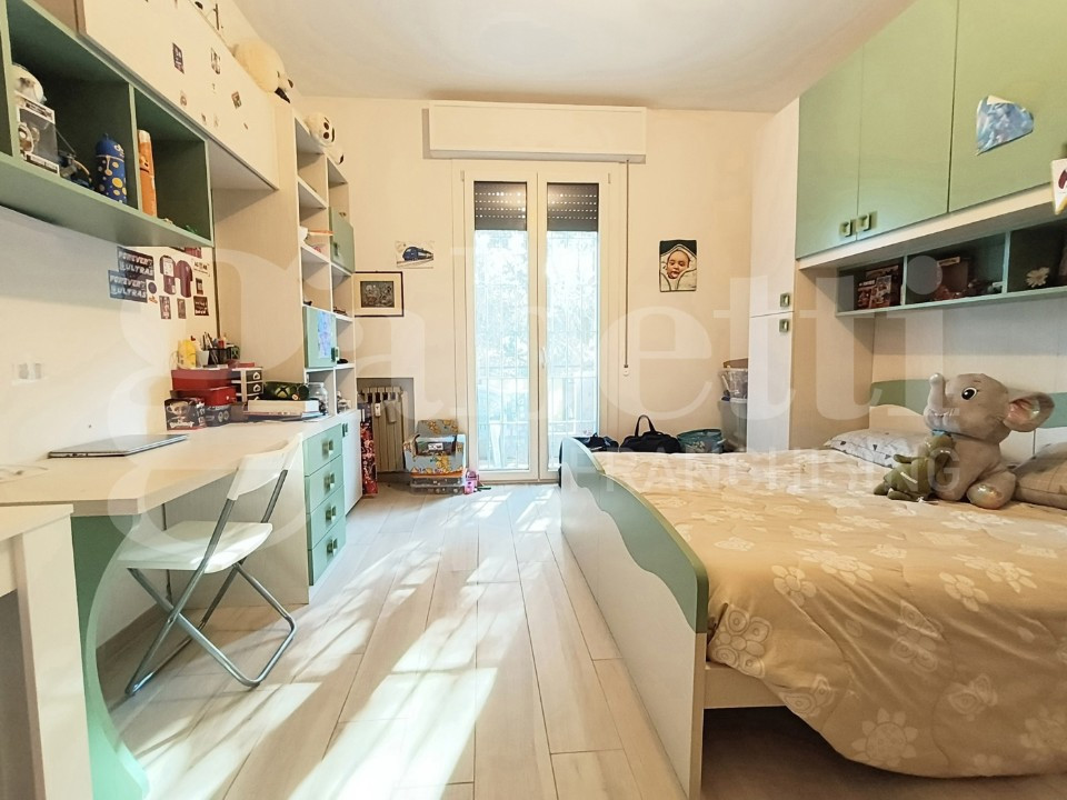 gallery gallery-image