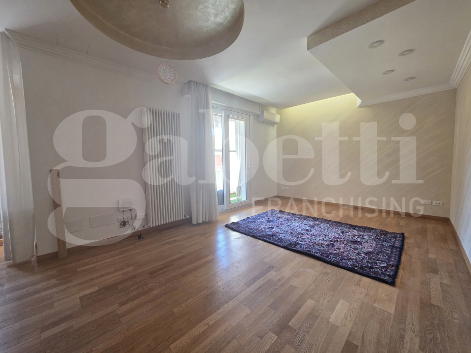 gallery gallery-image