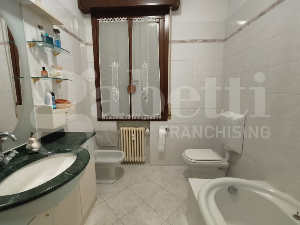 gallery gallery-image