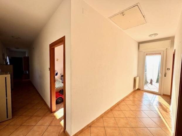 gallery gallery-image