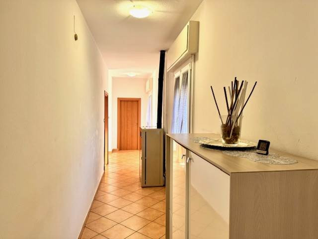 gallery gallery-image