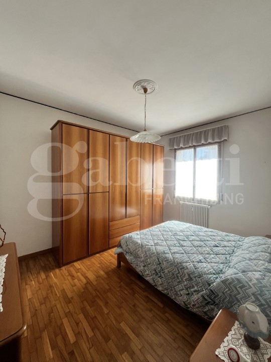 gallery gallery-image