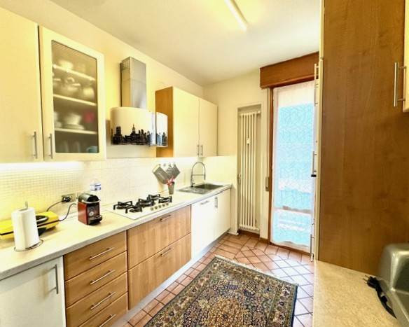 gallery gallery-image