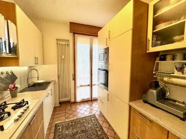 gallery gallery-image
