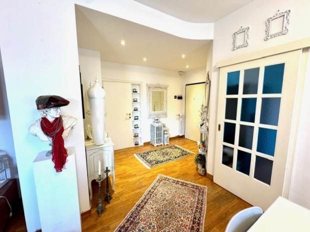 gallery gallery-image