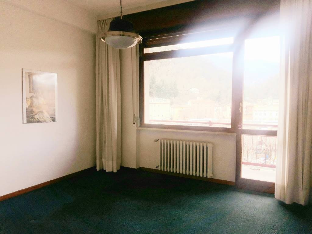 gallery gallery-image
