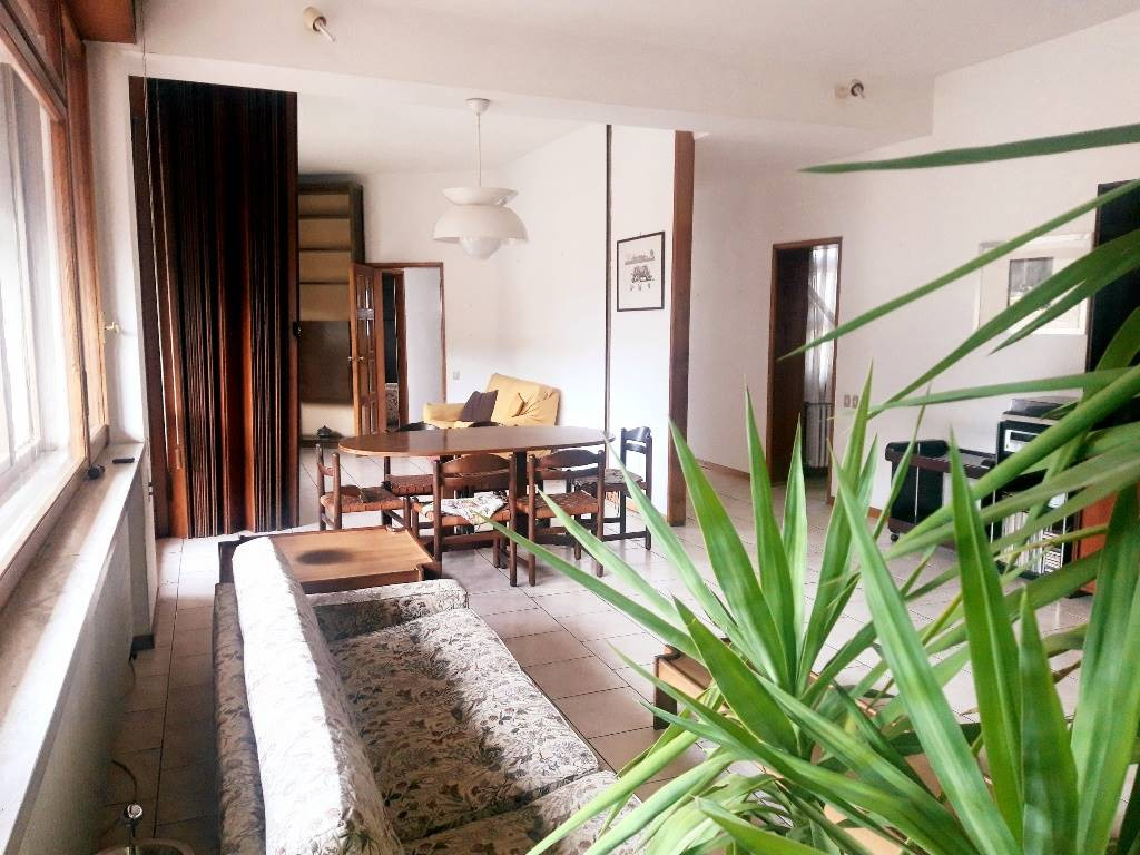 gallery gallery-image
