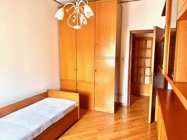 gallery gallery-image