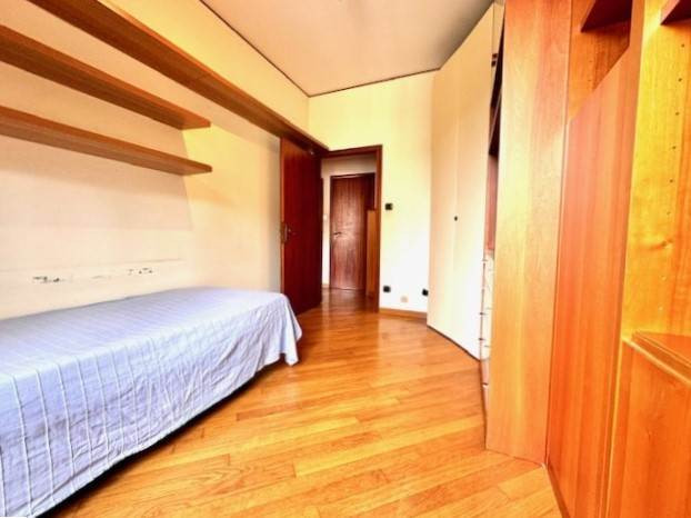 gallery gallery-image
