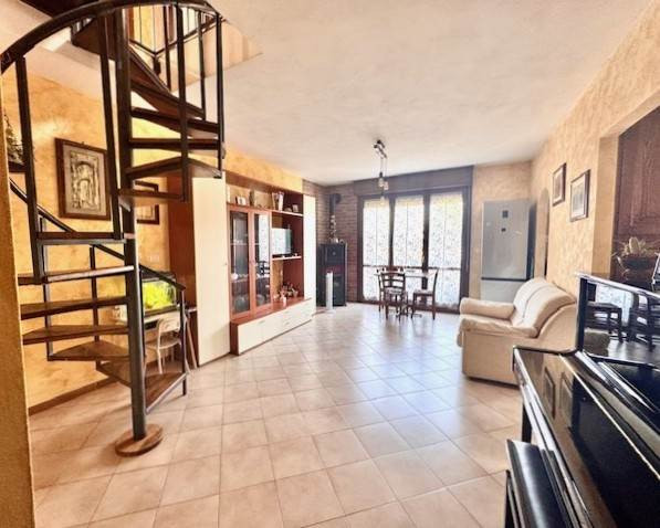 gallery gallery-image