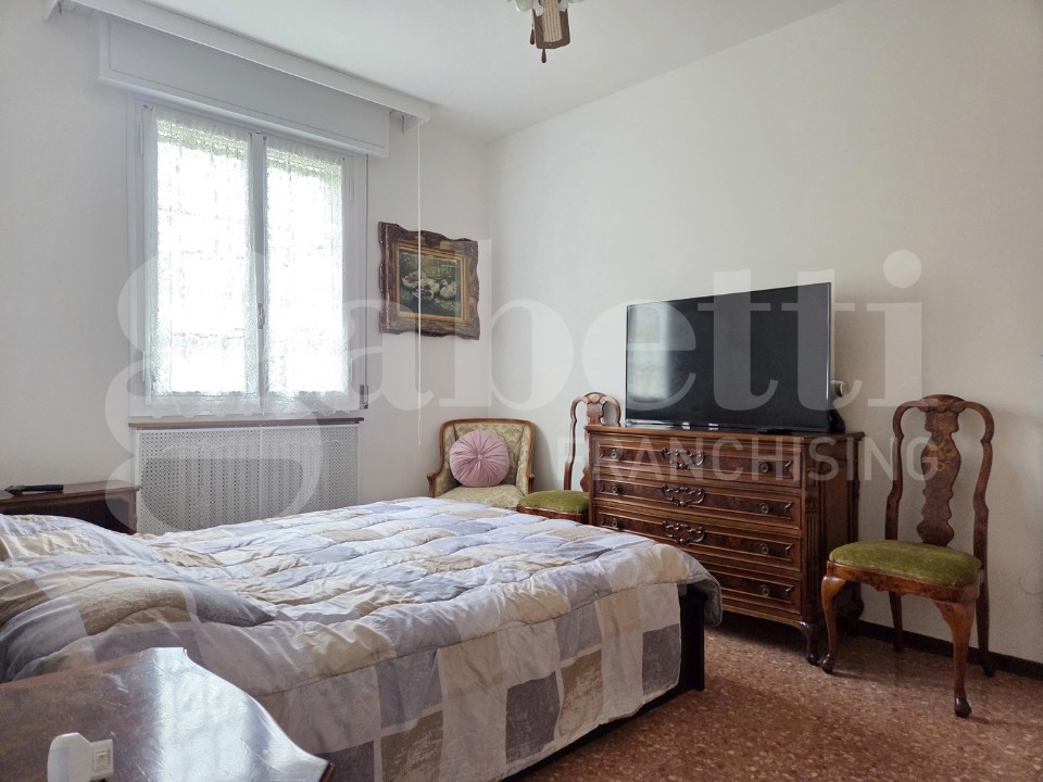 gallery gallery-image
