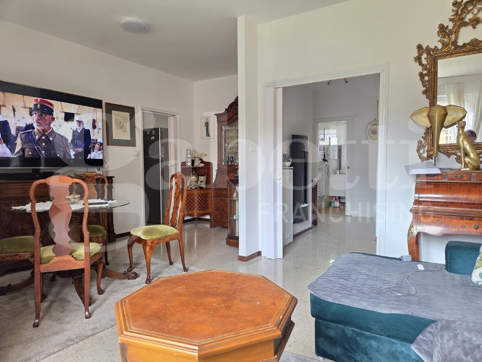 gallery gallery-image