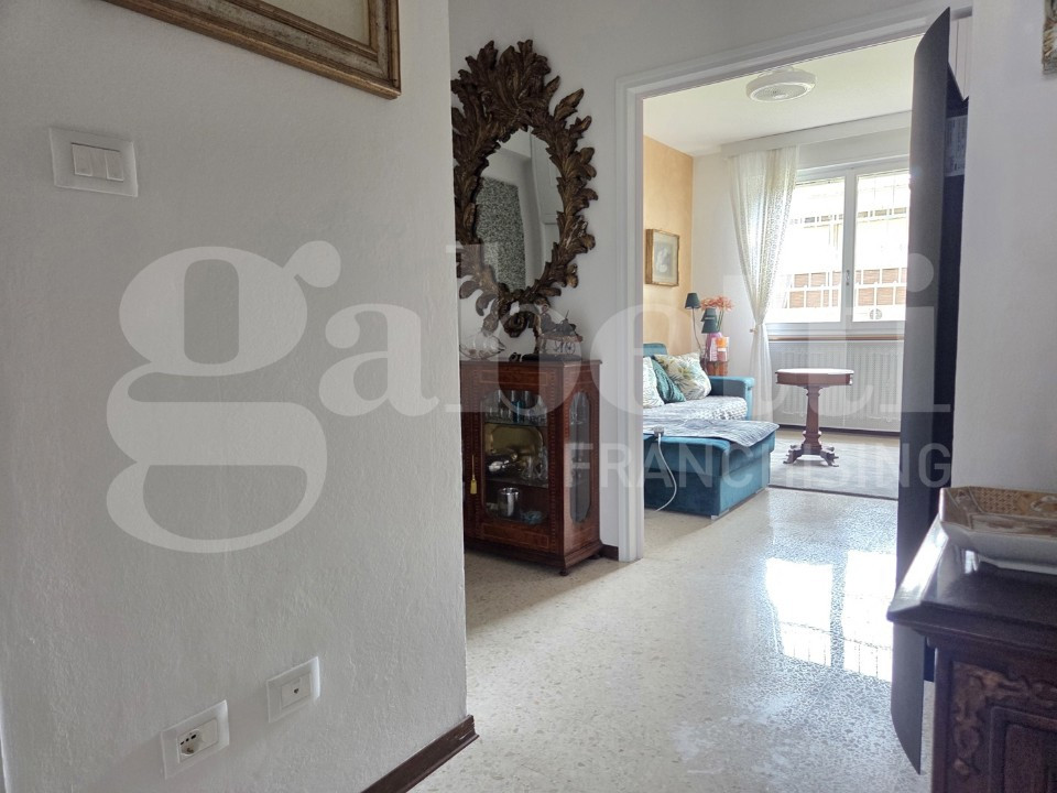 gallery gallery-image