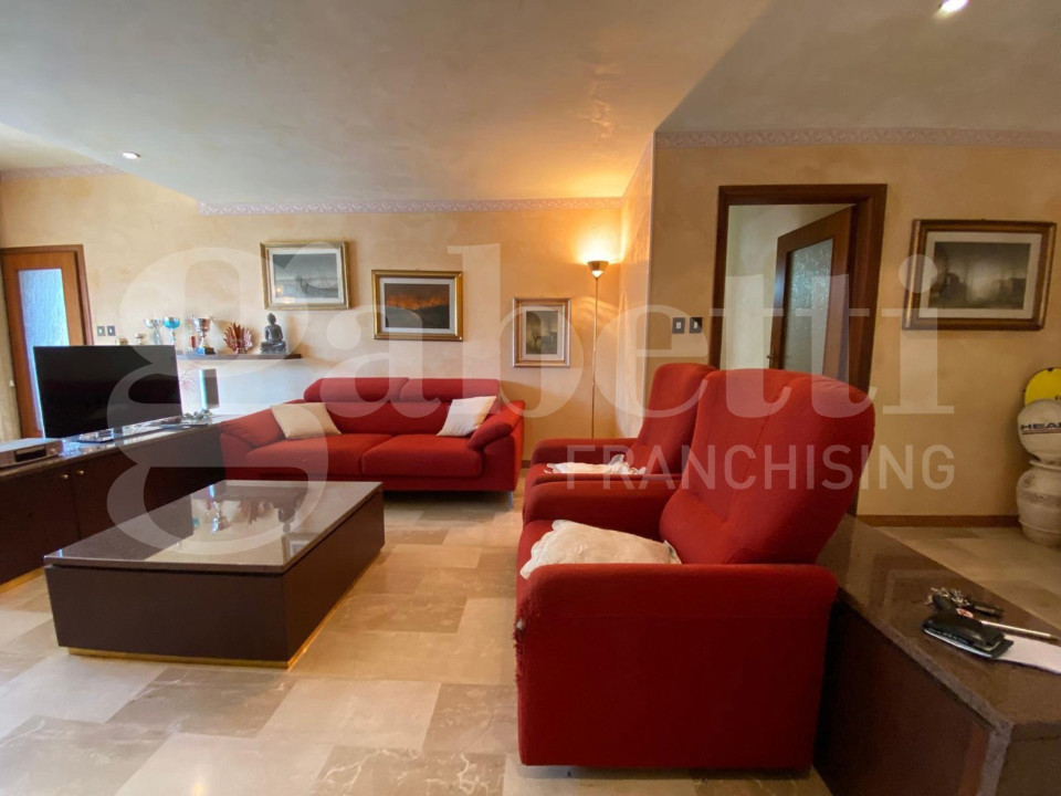 gallery gallery-image