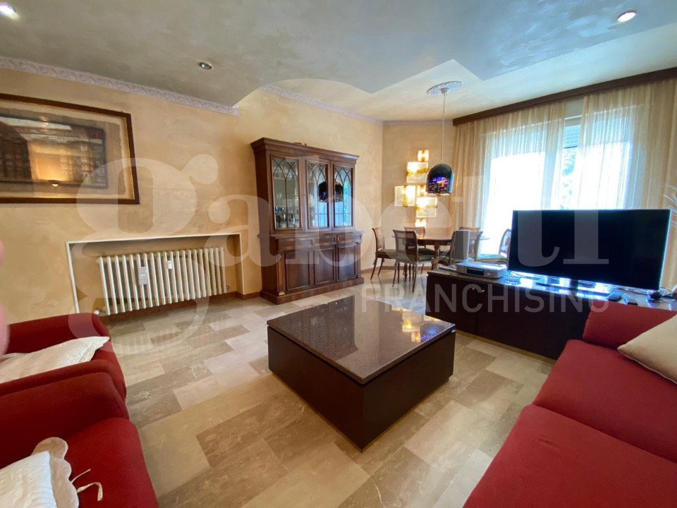 gallery gallery-image