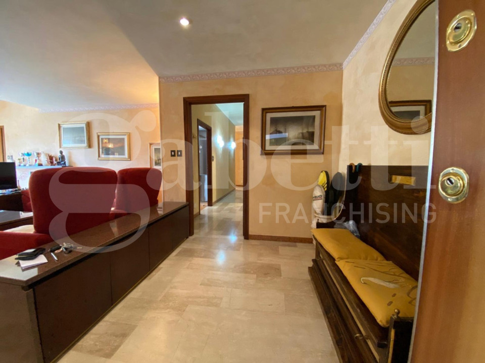 gallery gallery-image