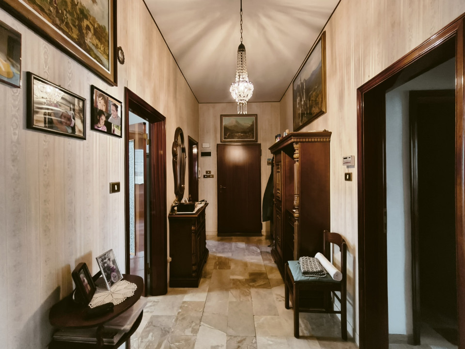 gallery gallery-image