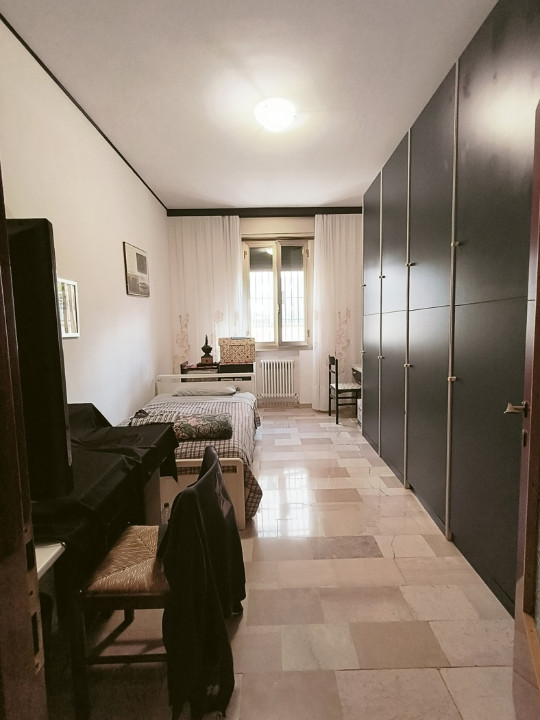 gallery gallery-image