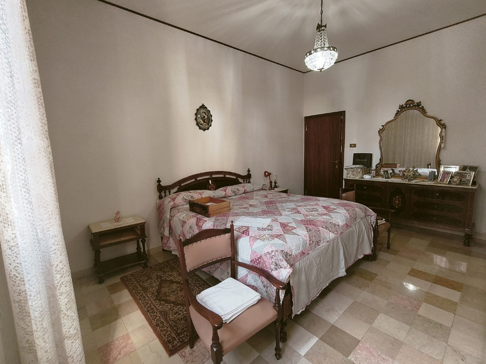gallery gallery-image