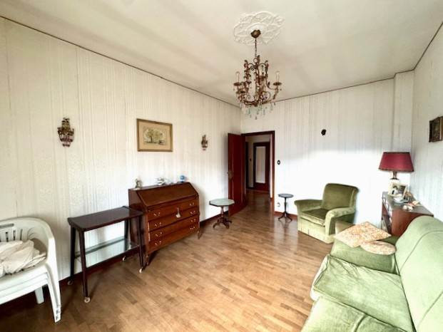 gallery gallery-image