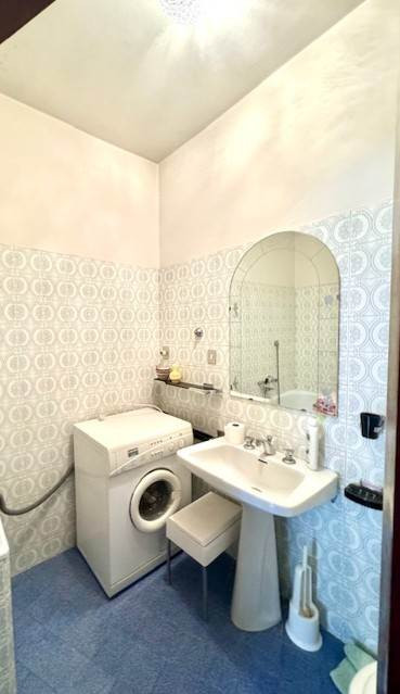 gallery gallery-image