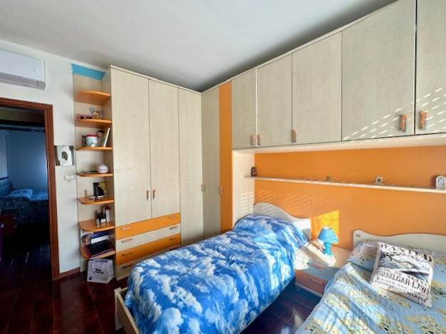 gallery gallery-image