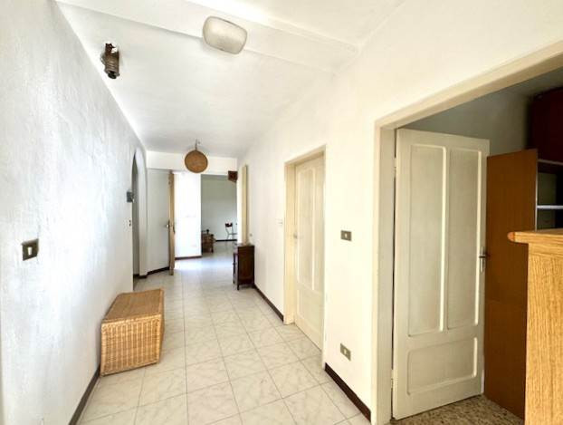 gallery gallery-image