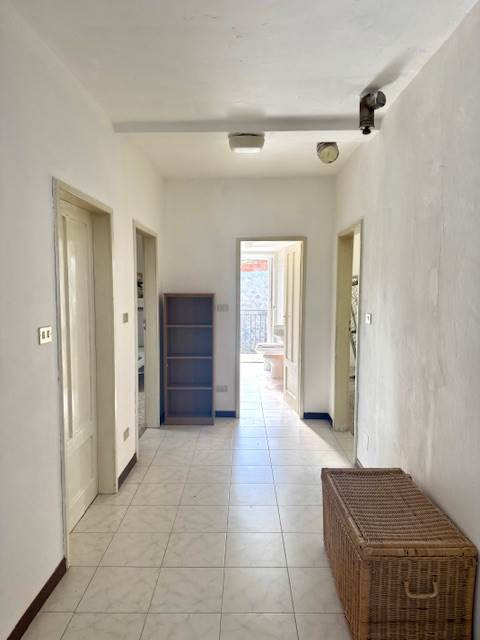 gallery gallery-image