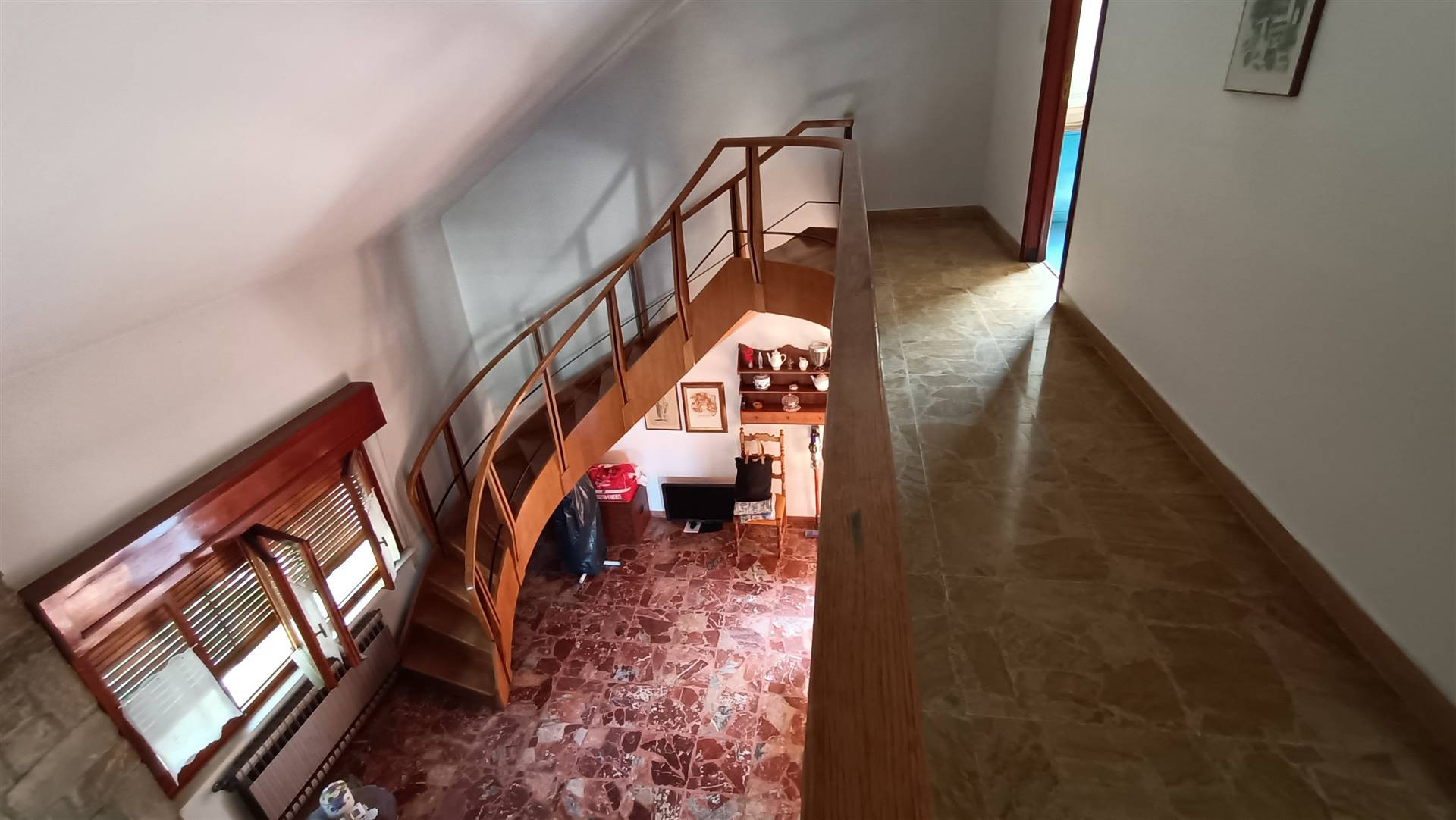 gallery gallery-image