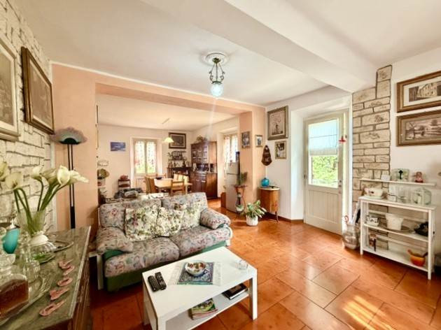 gallery gallery-image